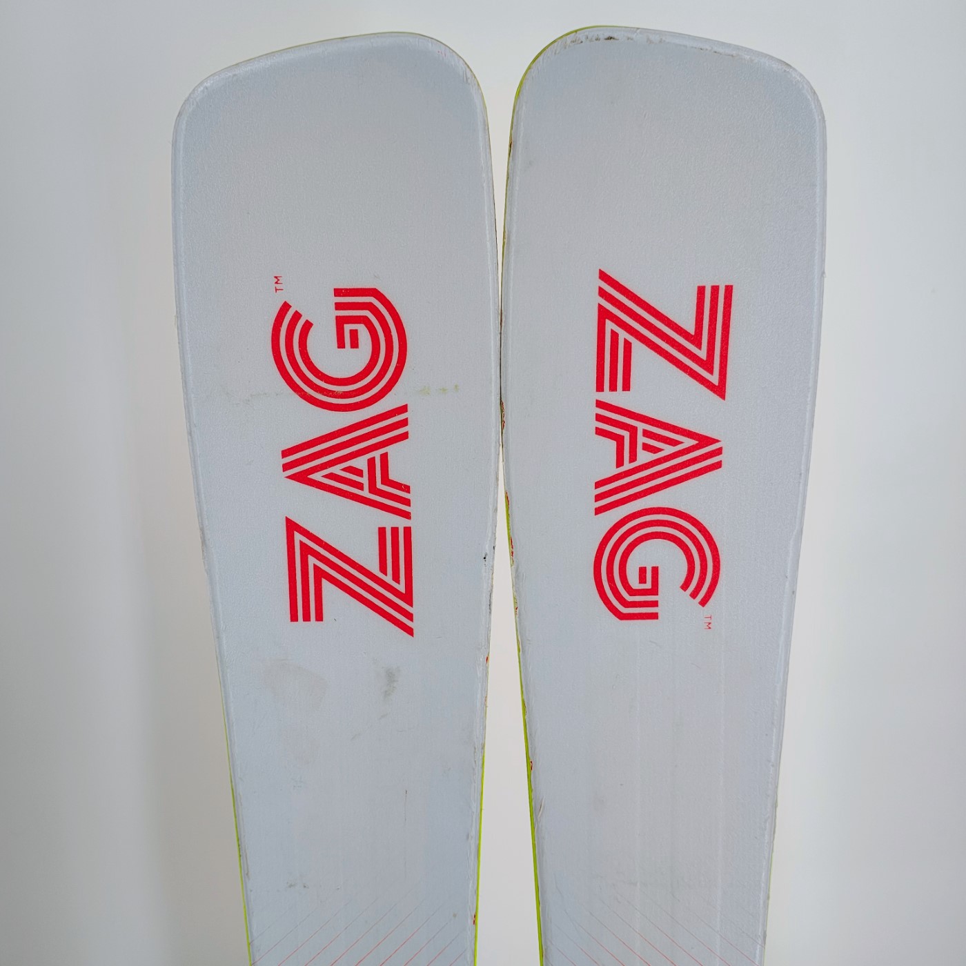 ski occasion junior dynastar team speed fixations