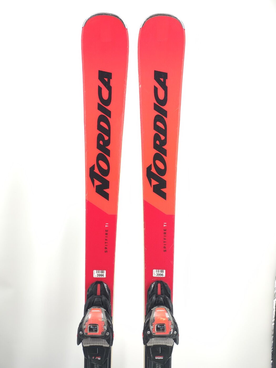 ski occasion junior dynastar team speed fixations