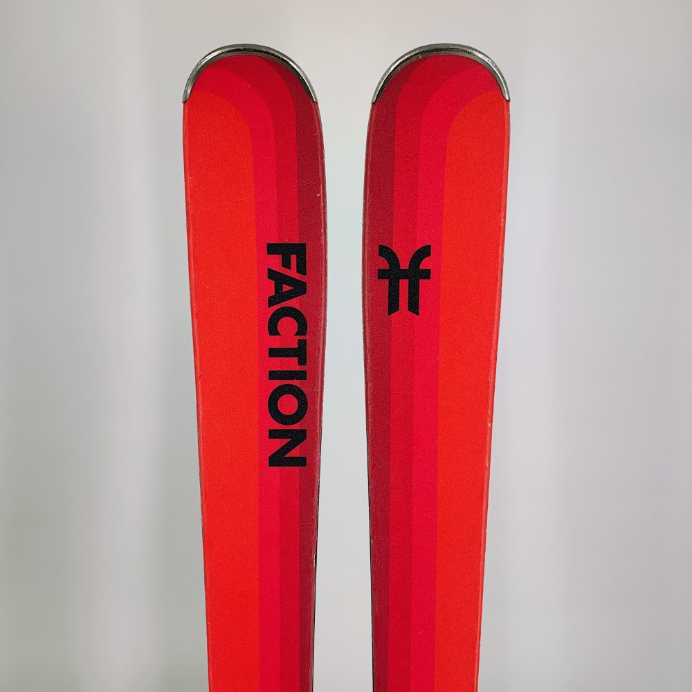 ski occasion junior dynastar team speed fixations