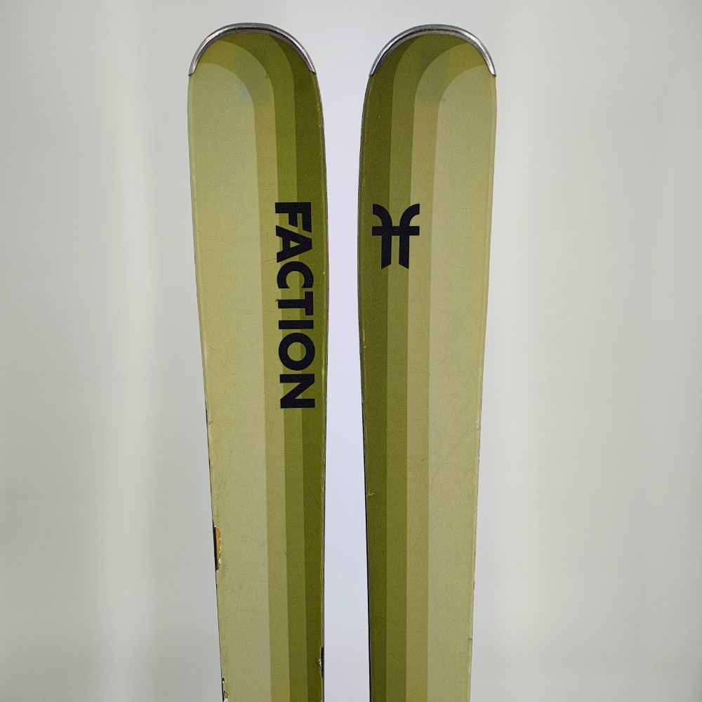 ski occasion junior dynastar team speed fixations